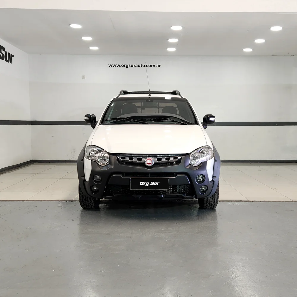 FIAT Strada 2017 4x2 NAFTA Miniatura 2