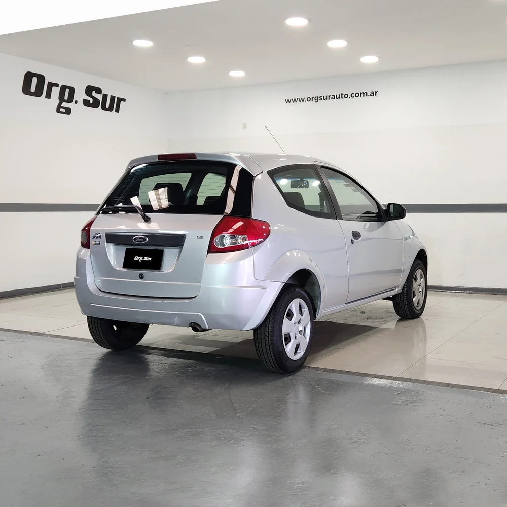 FORD KA 2011 4x2 NAFTA Miniatura 5