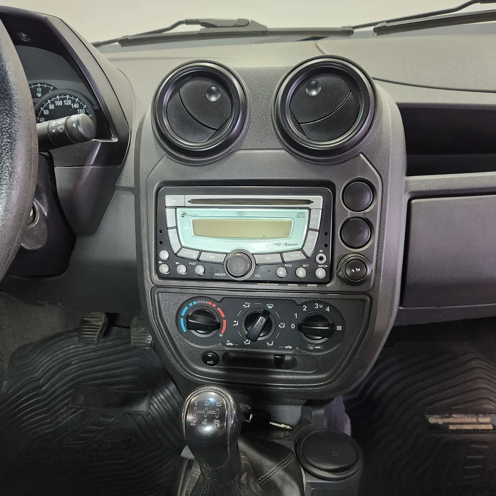 FORD KA 2011 4x2 NAFTA Miniatura 12