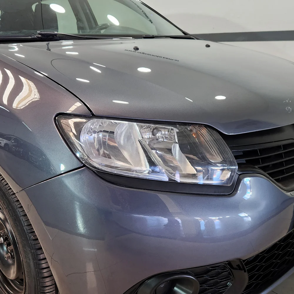 RENAULT Sandero 2017 4x2 NAFTA Miniatura 12