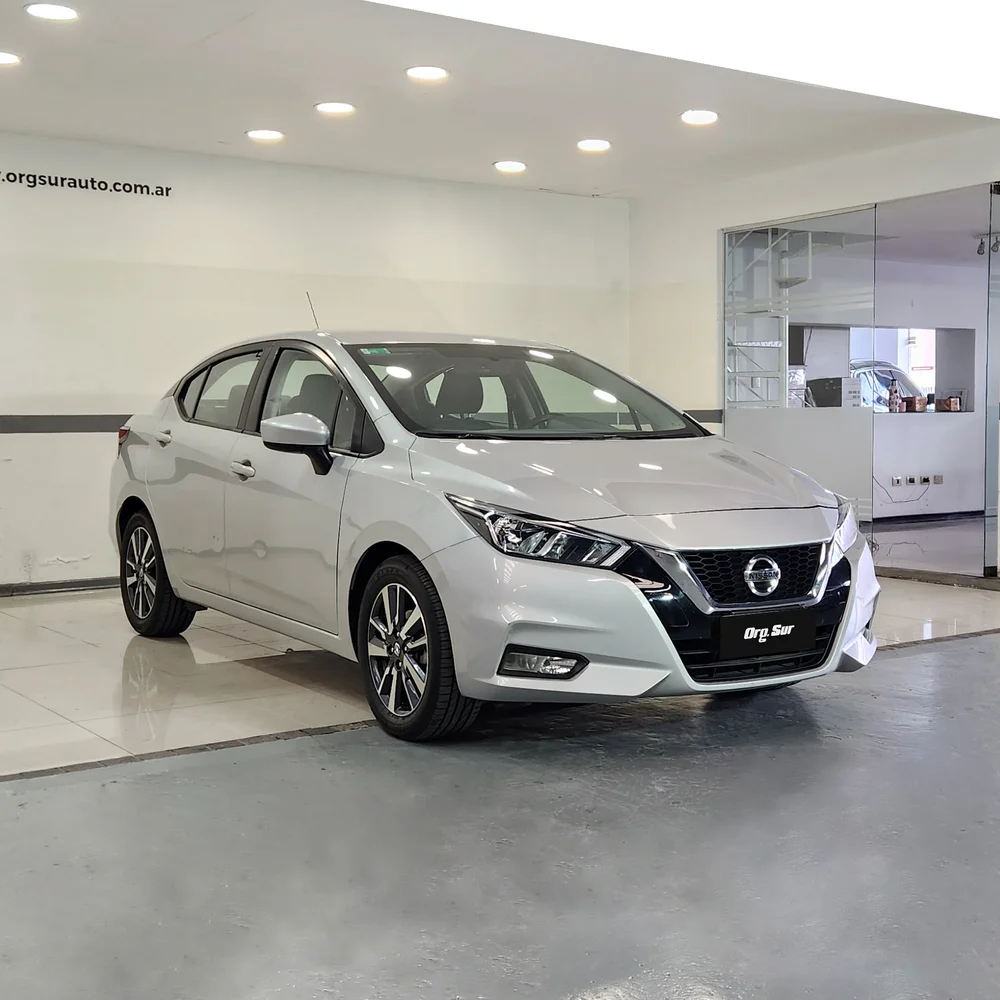 NISSAN Versa 2022 4x2 NAFTA Miniatura 3