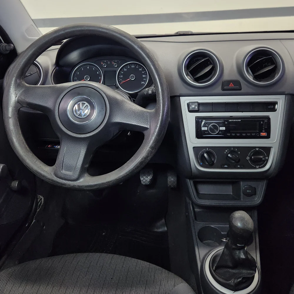 VW Voyage 2013 4x2 GNC Miniatura 17