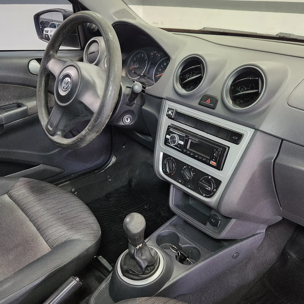 VW Voyage 2013 4x2 GNC Miniatura 18