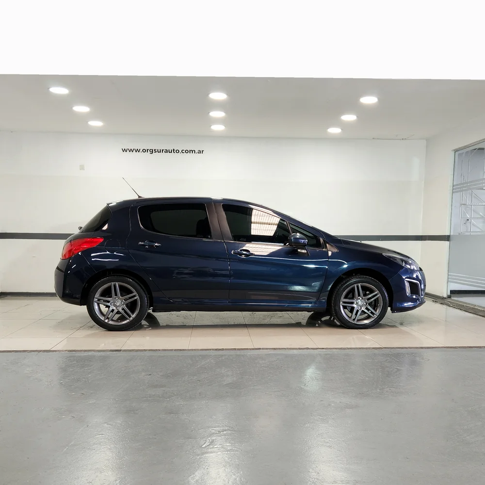 PEUGEOT 308 2014 4x2 NAFTA Miniatura 4