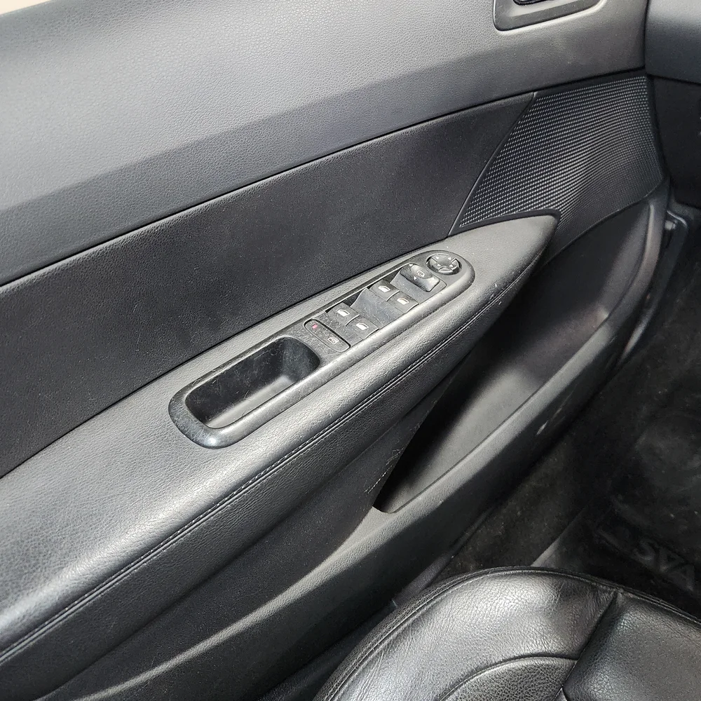 PEUGEOT 308 2014 4x2 NAFTA Miniatura 17