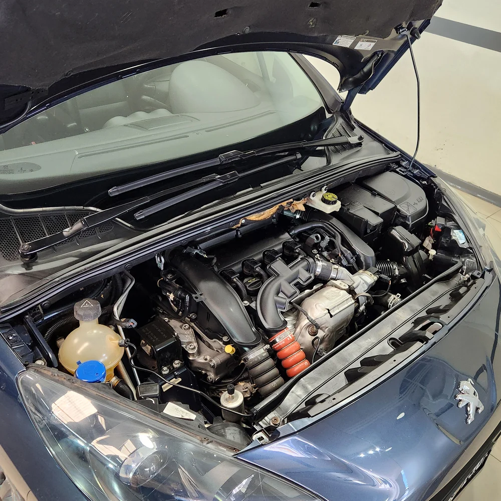 PEUGEOT 308 2014 4x2 NAFTA Miniatura 22